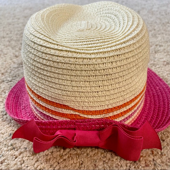 Girls hat size 2-3T - Picture 2 of 4